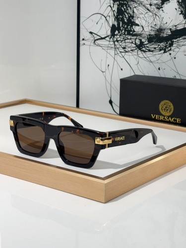 Versace Sunglasses AAAA-2303
