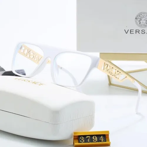 Versace Sunglasses AAA-580