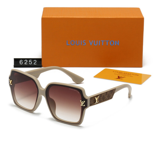 LV Sunglasses AAA-492