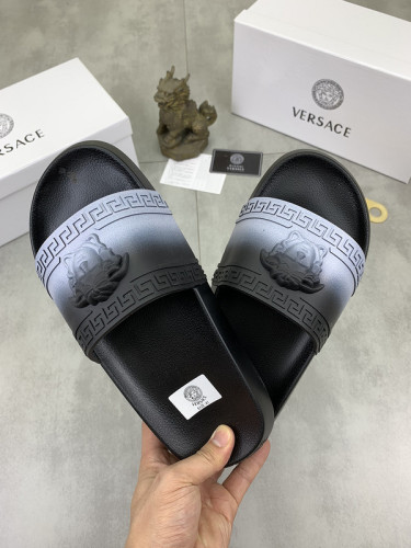 Versace men slippers AAA-295