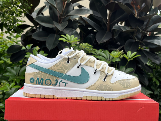 Authentic Nike Dunk Low Mojito