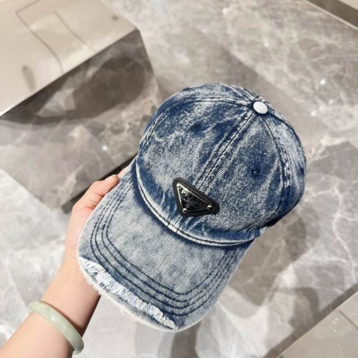 Prada Hats AAA-613
