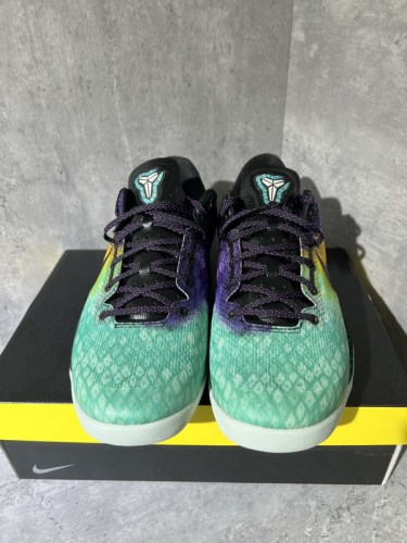 Authentic Kobe 8 Easter”
