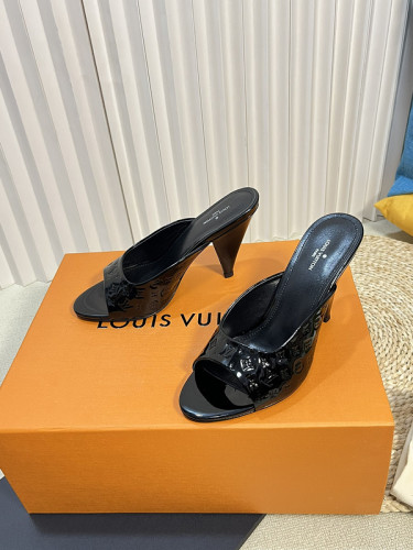 LV High heels-119