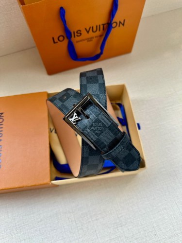 Super Perfect Quality LV Belts(100% Genuine Leather Steel Buckle)-4526