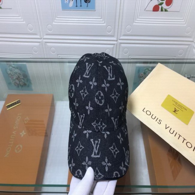 LV Hats AAA-214