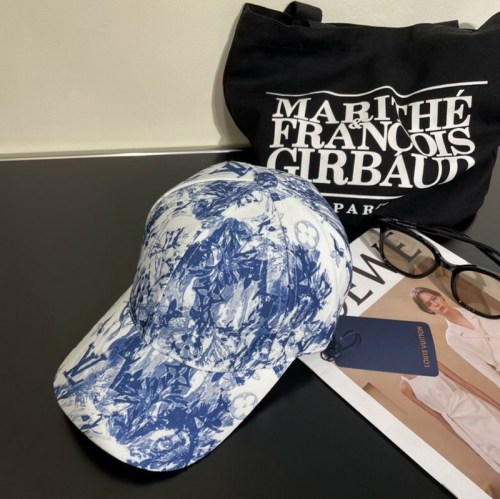 LV Hats AAA-500