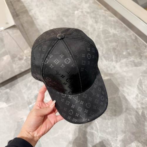LV Hats AAA-560