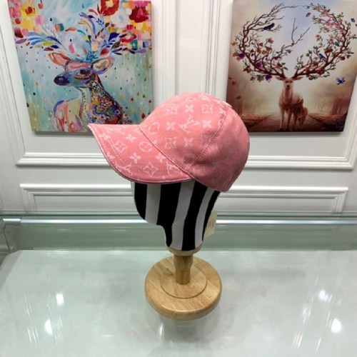 LV Hats AAA-060
