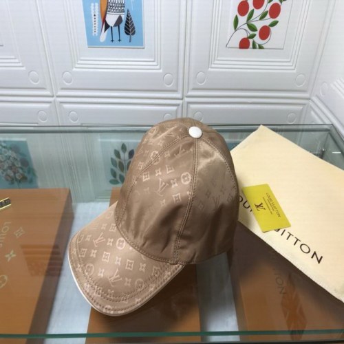LV Hats AAA-207