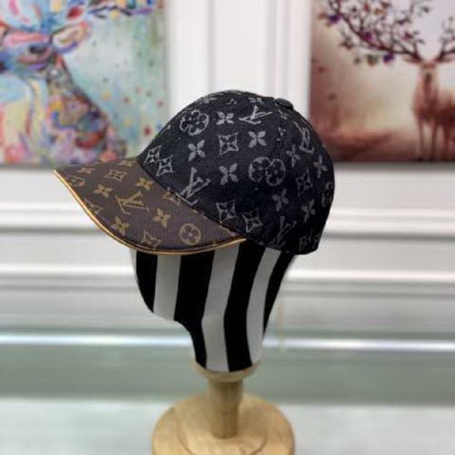 LV Hats AAA-144