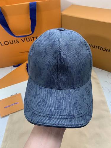LV Hats AAA-839