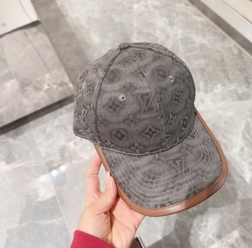 LV Hats AAA-792