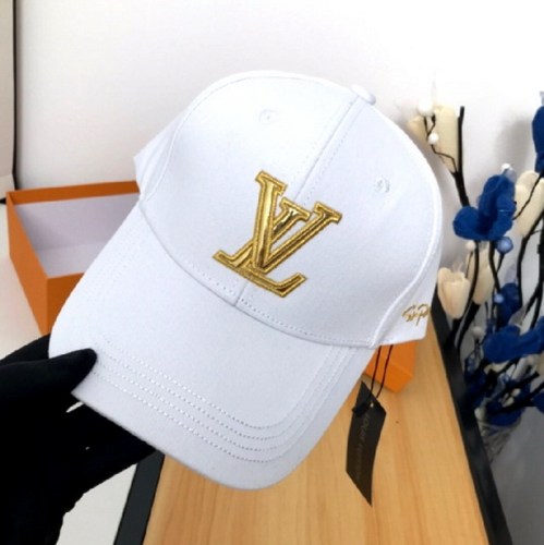 LV Hats AAA-094