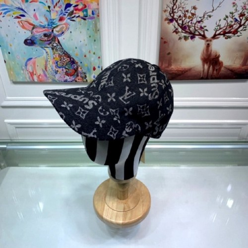LV Hats AAA-063
