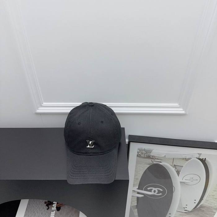 LV Hats AAA-905