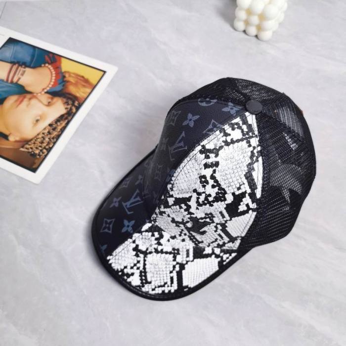 LV Hats AAA-876