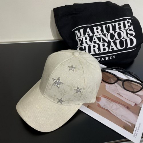 LV Hats AAA-494