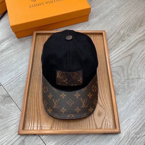 LV Hats AAA-735