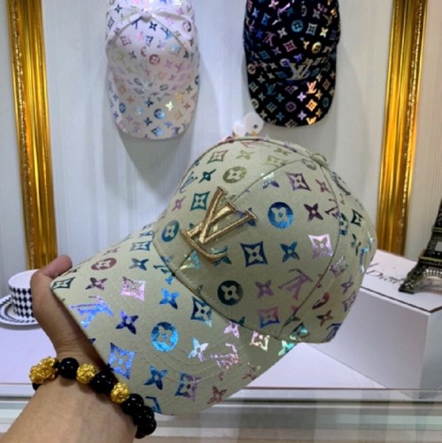 LV Hats AAA-019