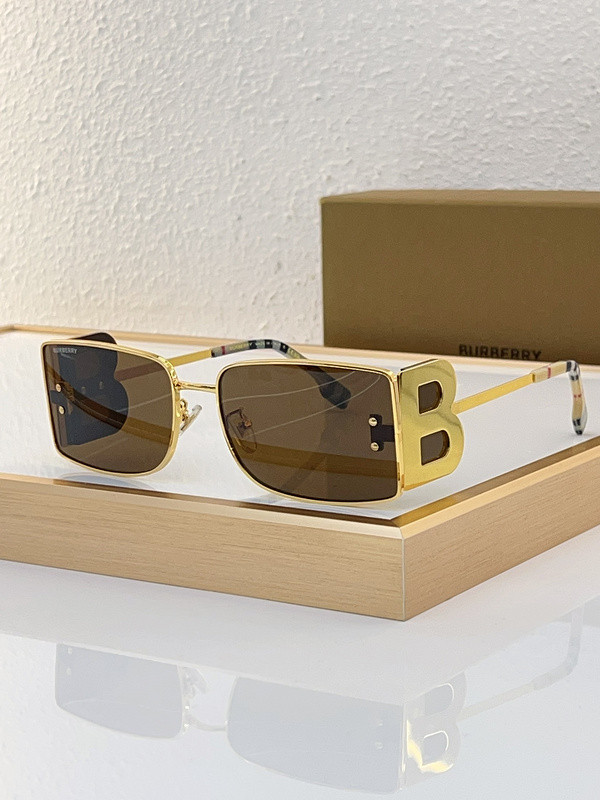 Burberry Sunglasses AAAA-2517