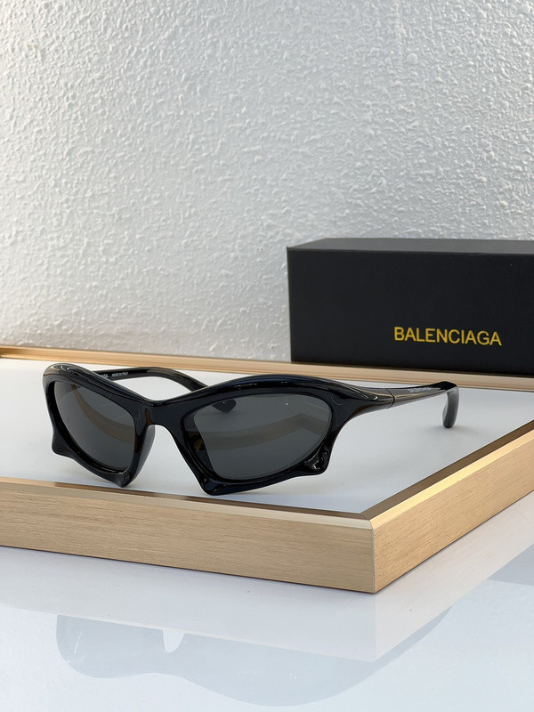B Sunglasses AAAA-884