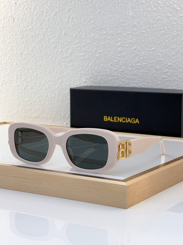 B Sunglasses AAAA-896