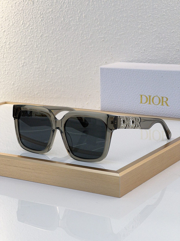 Dior Sunglasses AAAA-2817