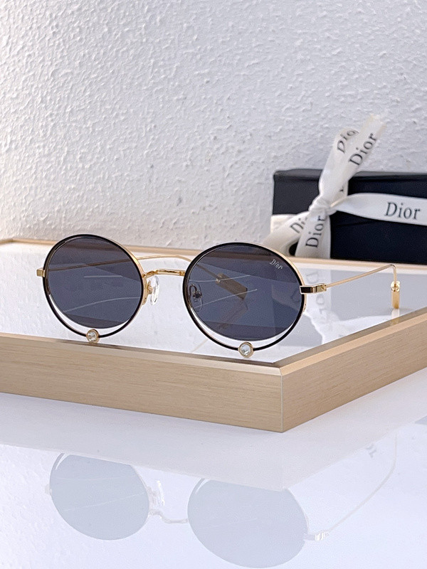 Dior Sunglasses AAAA-2824