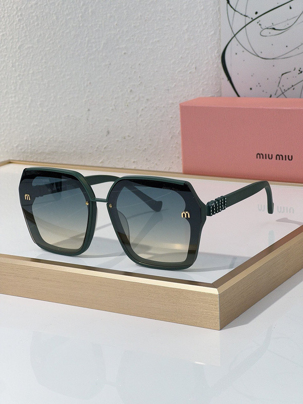 Miu Miu Sunglasses AAAA-951