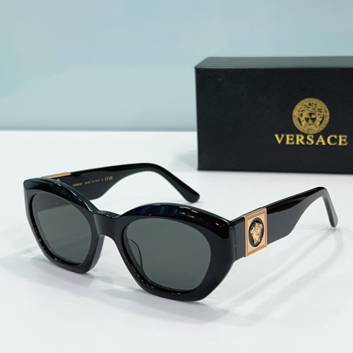 Versace Sunglasses AAAA-2462