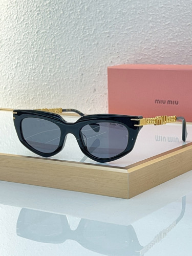 Miu Miu Sunglasses AAAA-995