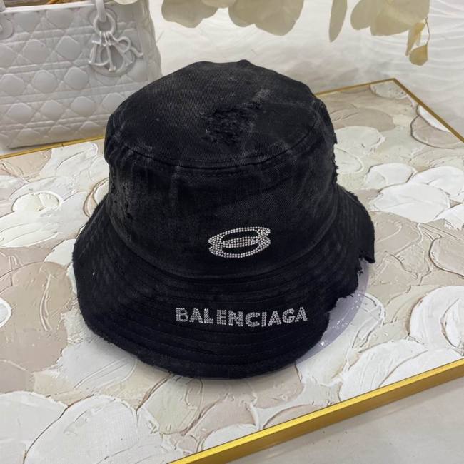 B Bucket Hats AAA-031