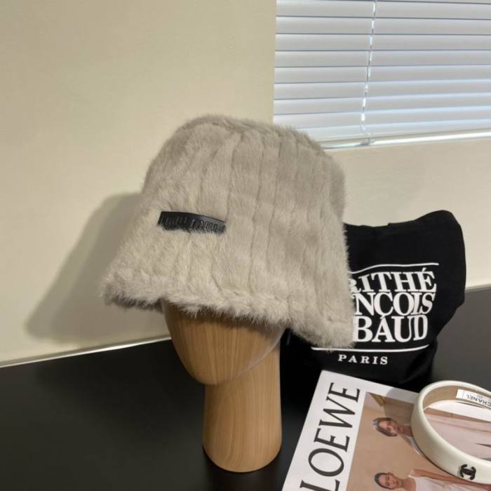 MIU MIU Bucket Hats AAA-562