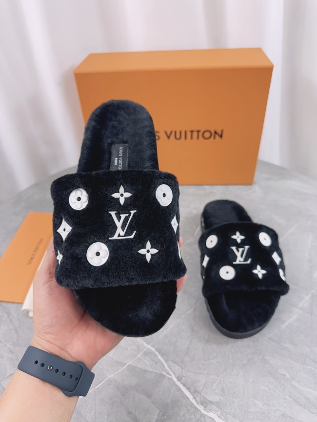 LV women Sandals 1：1 Quality-854