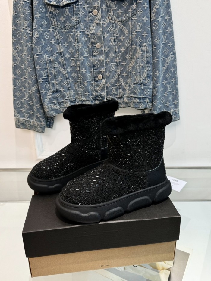 UG Boots Women-337