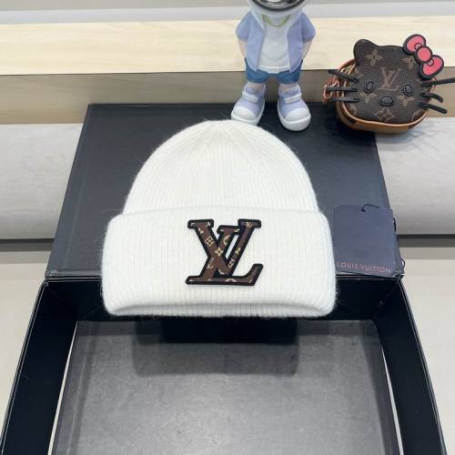 LV Hats AAA-1020