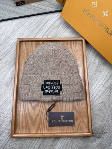 LV Hats AAA-1027