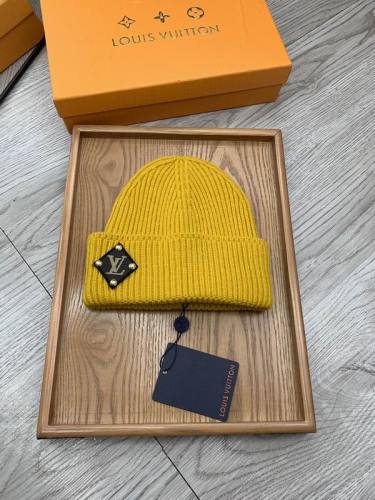 LV Hats AAA-1056