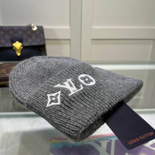 LV Hats AAA-1168