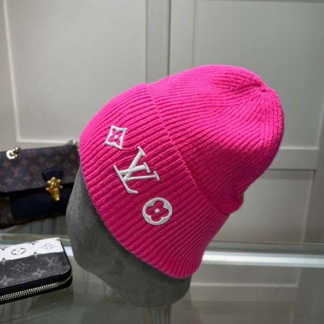 LV Hats AAA-1135