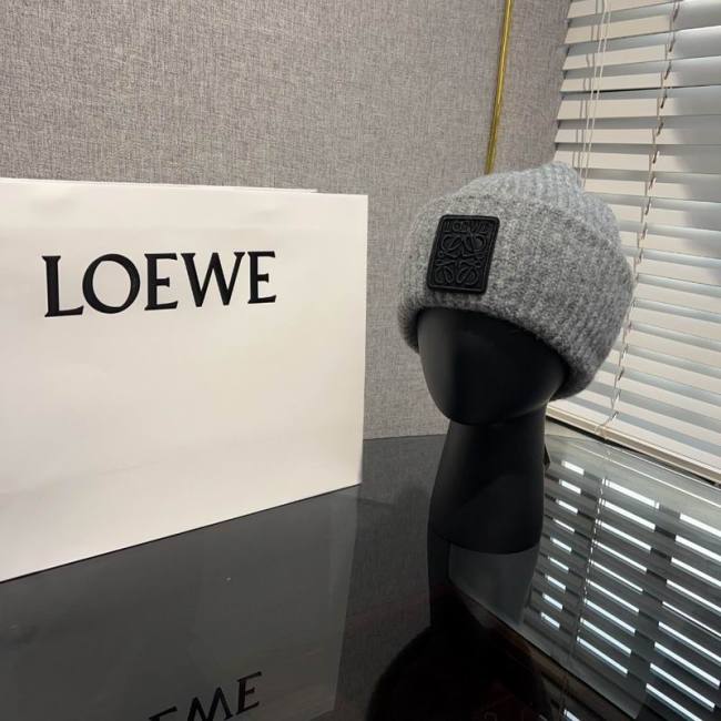 Loewe Hats AAA-251
