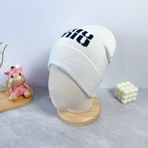 Miumiu Hats AAA-026