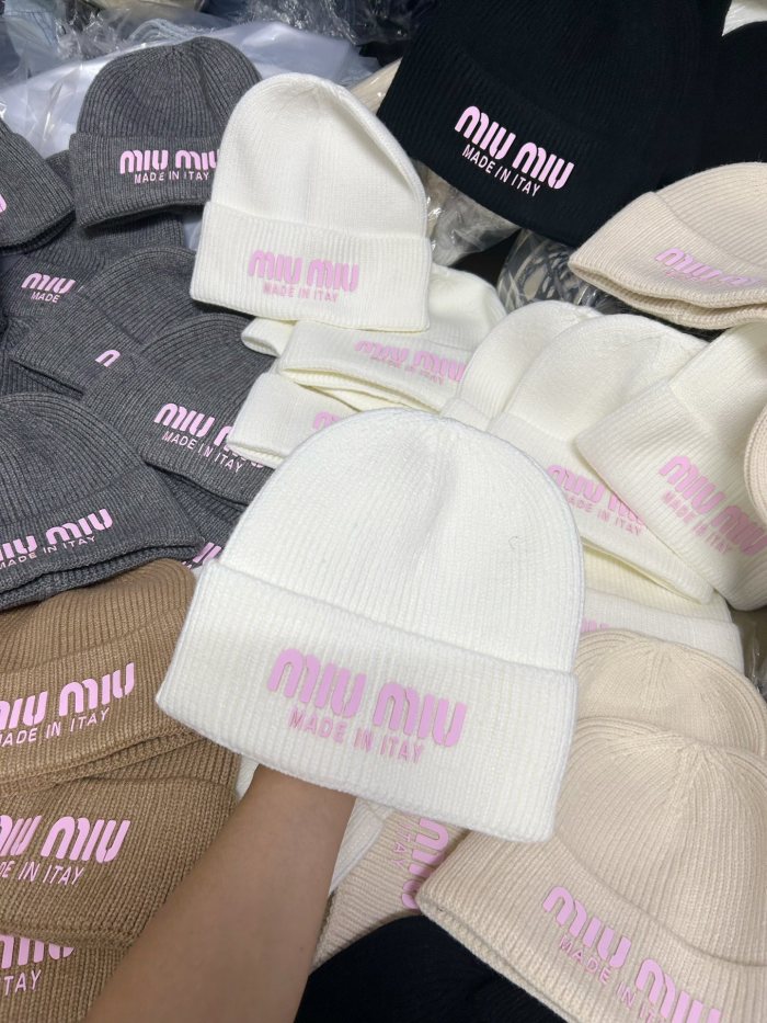 Miumiu Hats AAA-104