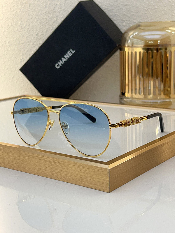 CHNL Sunglasses AAAA-4247