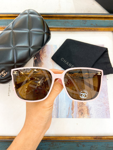 CHNL Sunglasses AAAA-4440