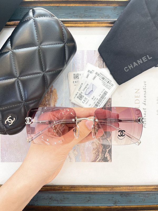 CHNL Sunglasses AAAA-4275