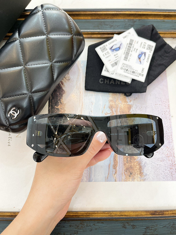 CHNL Sunglasses AAAA-4426
