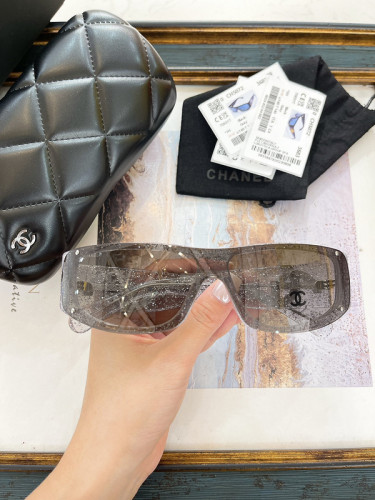 CHNL Sunglasses AAAA-4427