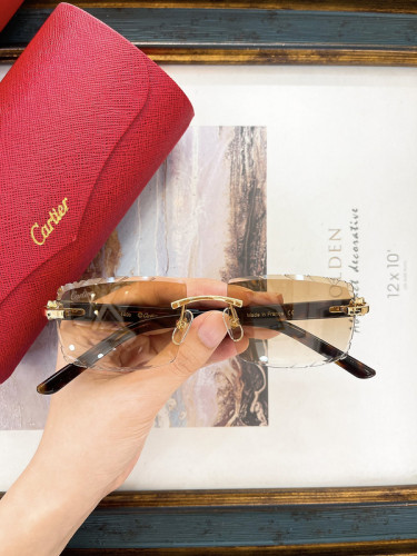 Cartier Sunglasses AAAA-7063